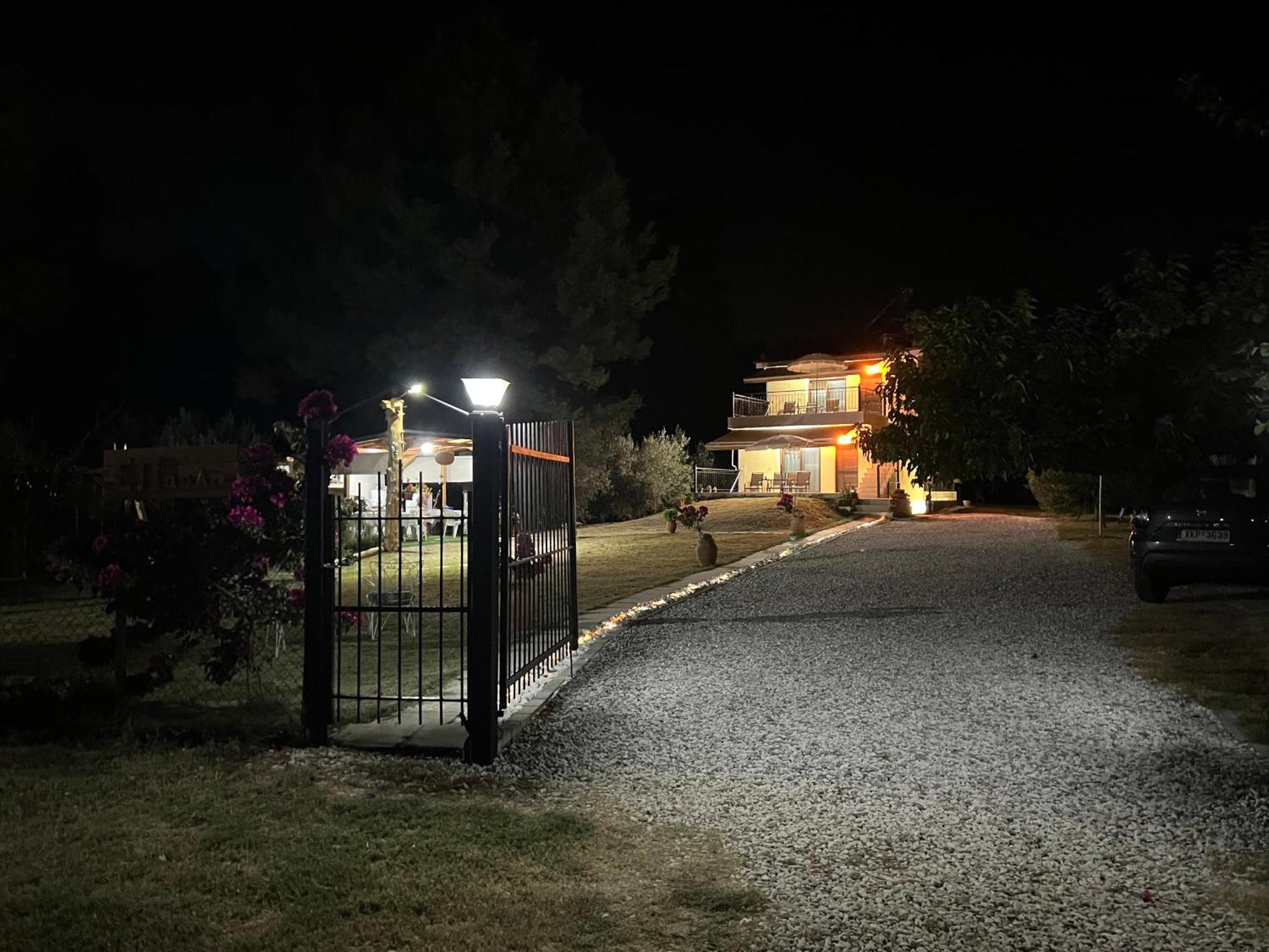 Epavli Xenia Pefkochori-paliouri 30m * Paliouri