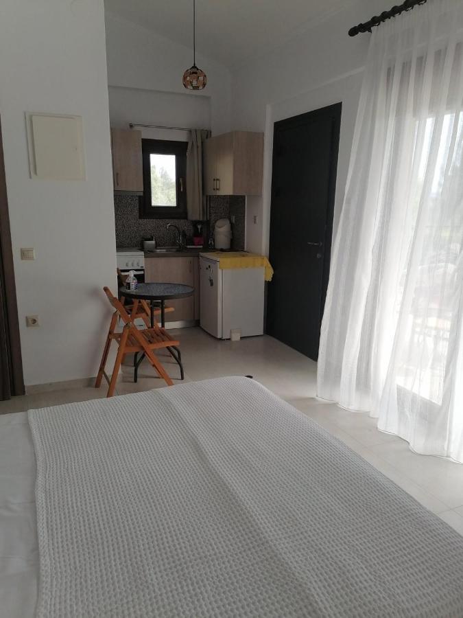 Epavli Xenia Pefkochori-paliouri 30m Διαμέρισμα